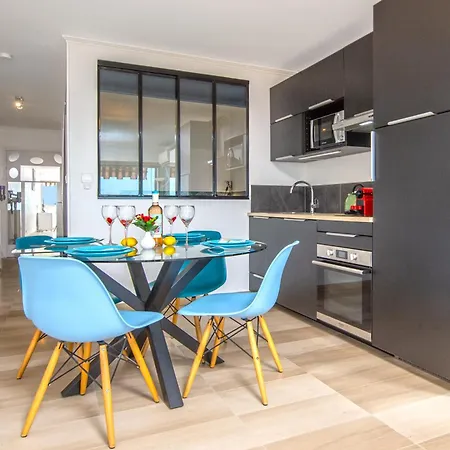 Vue Port De Garavan Apartment *