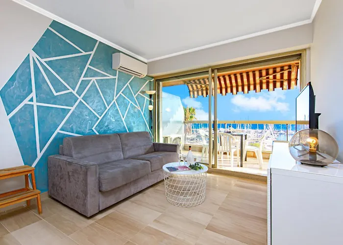 Vue Port De Garavan Appartement Menton